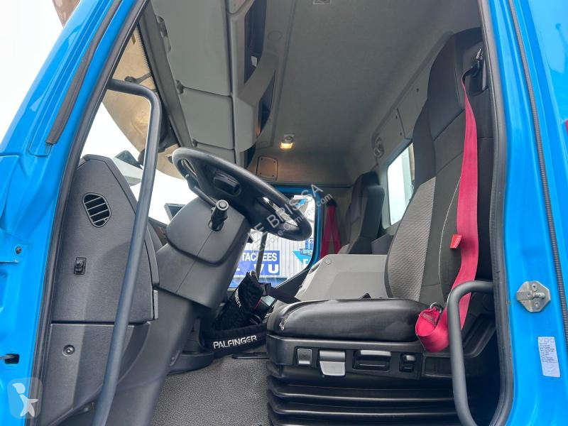 Camion Renault 380 C-Series