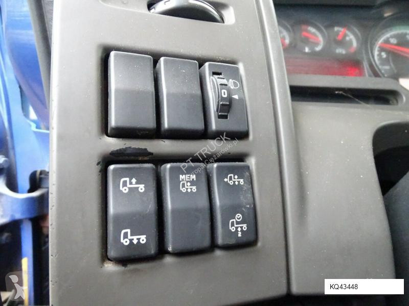 Camion Renault MIDLUM 240 DXI