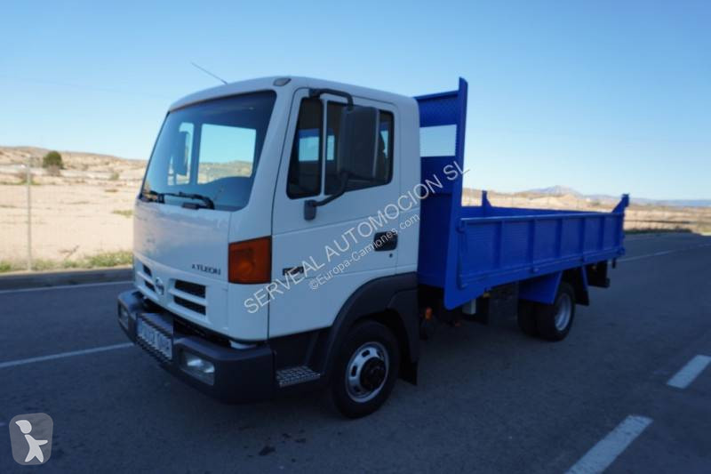 Camion Nissan