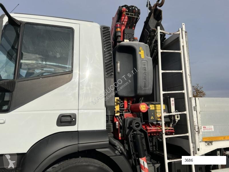 Vrachtwagen Iveco 350 6X2