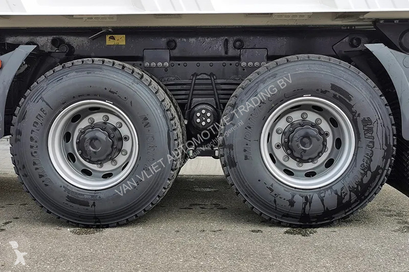Kamion MAN 33.400 BB CH Tipper Truck (9 units)