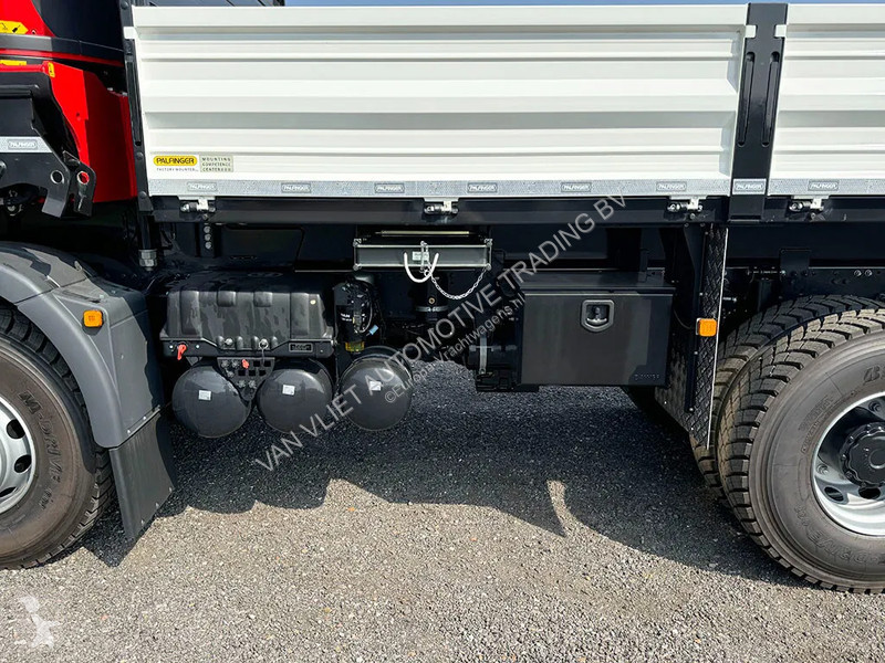 Camión MAN 41.440 BB CH Crane Truck (3 units)