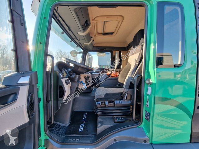 Camion MAN 26.460 6X2-4 BL / Intarder / Atlas...