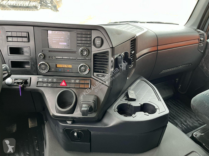 Kamion Mercedes Arocs 4151 8x4 BORDMATIC / FULL...