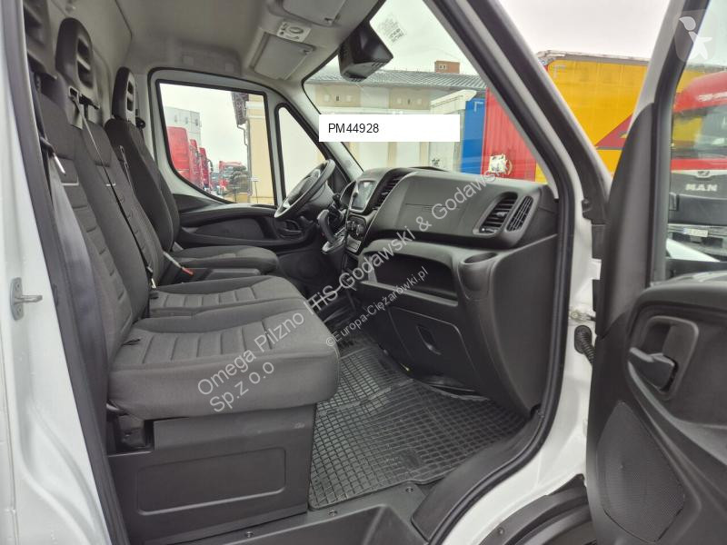 شاحنة Iveco 35S16H3.0