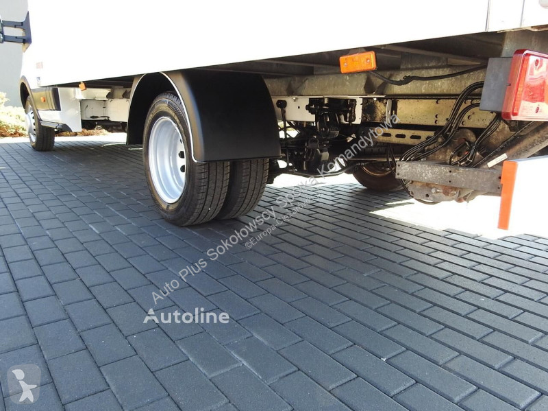 Kamion Ford TRANSIT  KONTENER WINDA 8 PALET...