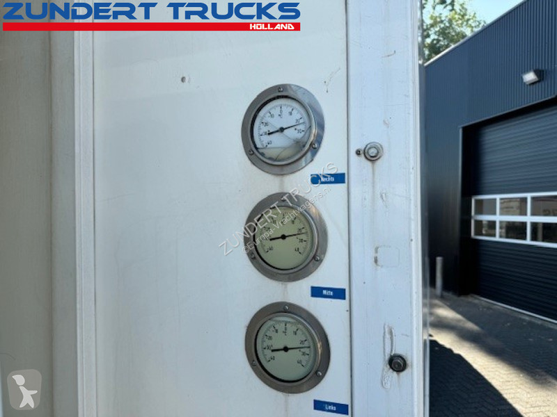 Kamion Volvo 250 CARRIER EASY COLD, PALFINGER...