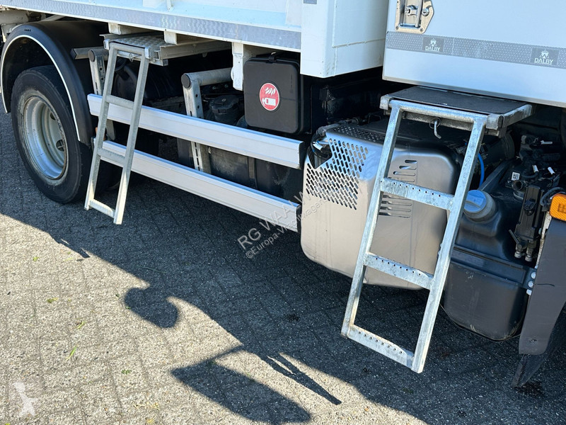 Kamion MAN 8.220 2 sides tipper Kipper