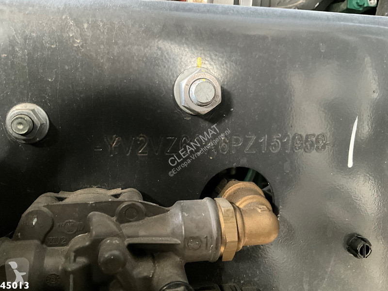 Kamion Volvo 350 Hyvalift 14 Ton portaalarmsysteem