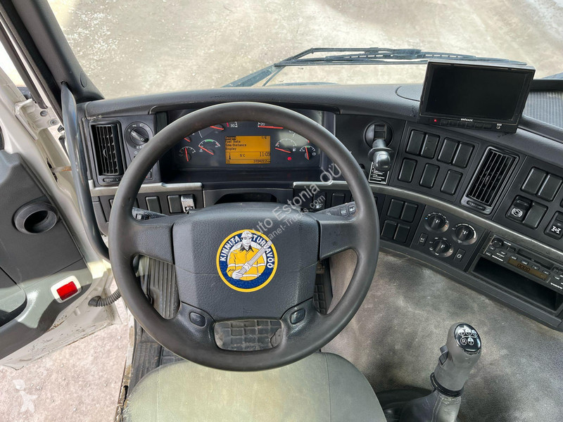 Kamion Volvo 420 8x4 INTERMIX IMF 10 m3 / FULL...