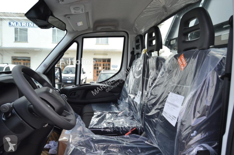 Furgoneta Iveco 35C14 2.3