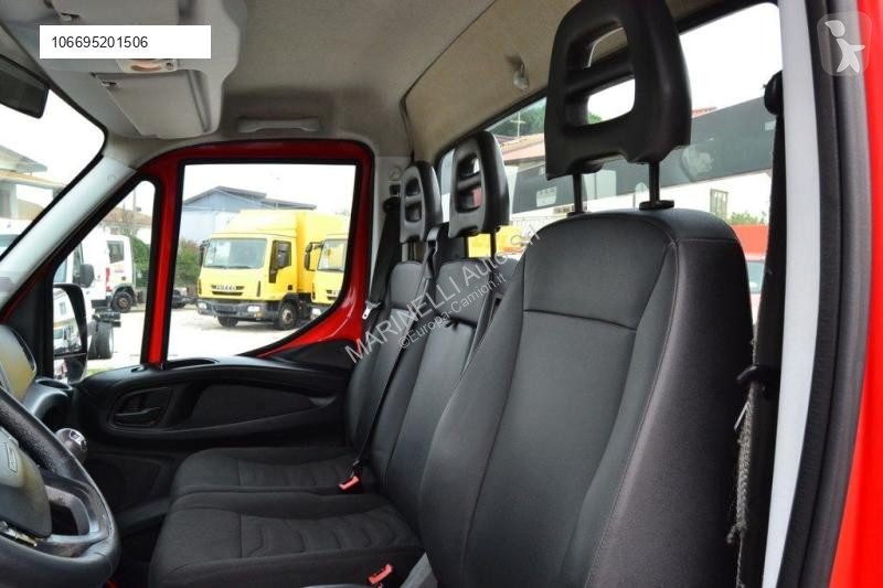 Veicolo commerciale Iveco DAILY 35C13