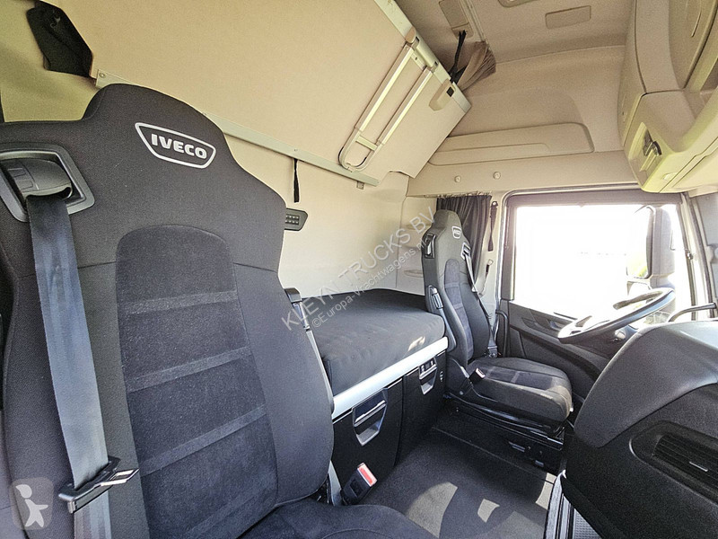 Camion Iveco AS260S46 LNG INT. STEERAXLE