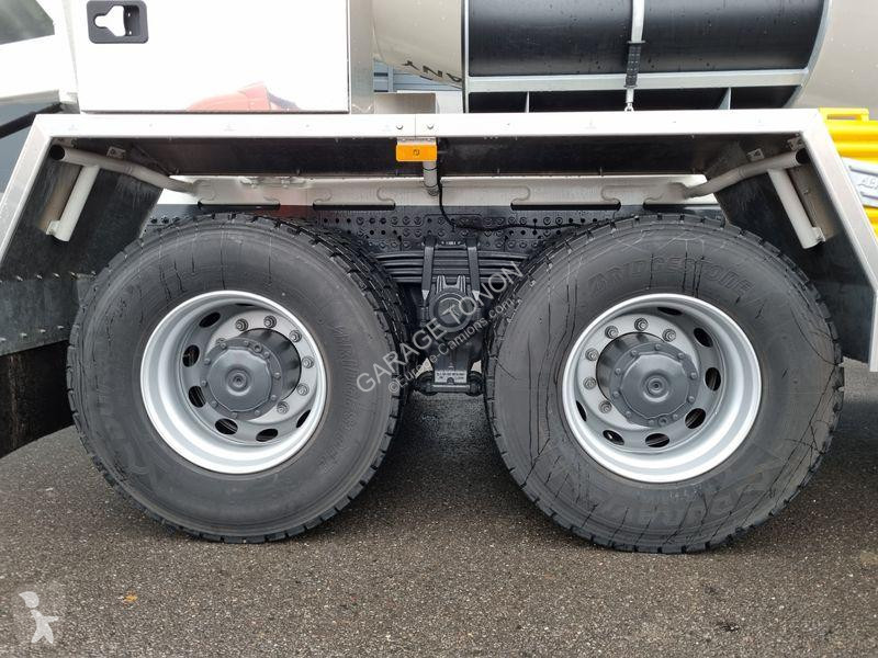 Camion Mercedes 3751