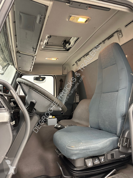 Camion Volvo FMX - 8x4