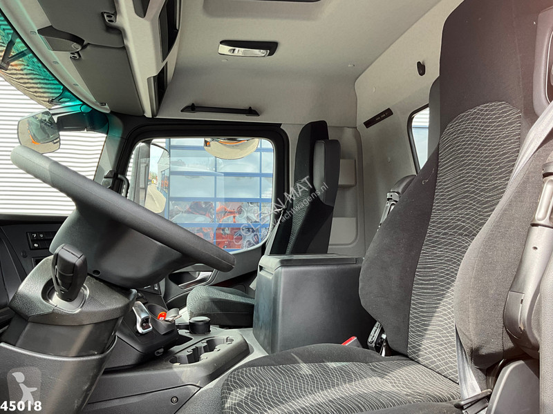Camion Mercedes 2543 HMF 23 Tonmeter laadkraan
