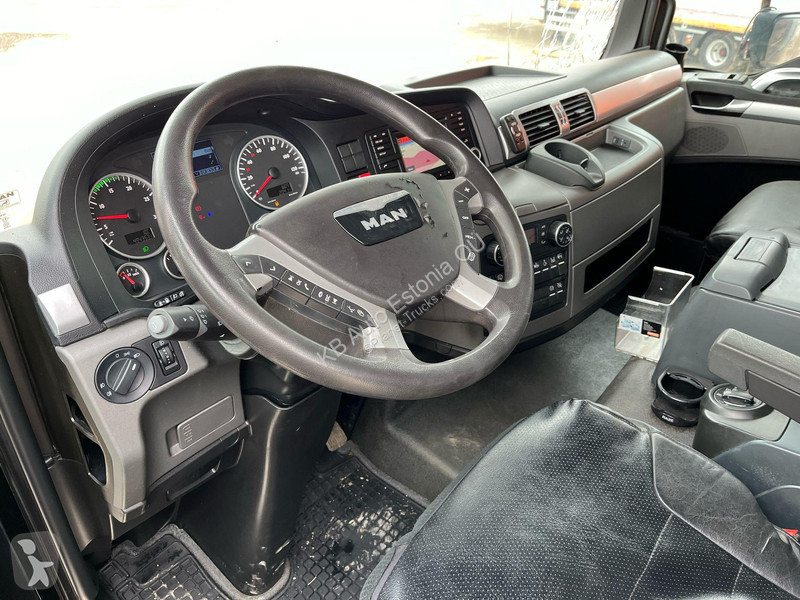 Lastbil MAN 8.180 4x2 CAB DAMAGE ! / Fassi F28...