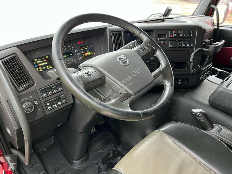 Kamion Volvo FMX 540 8x4 RETARDER / TANDEM AXLE...
