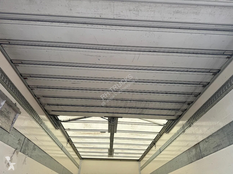 Kamion Volvo 250 4X2 EURO 6 CARGO LOCK +...