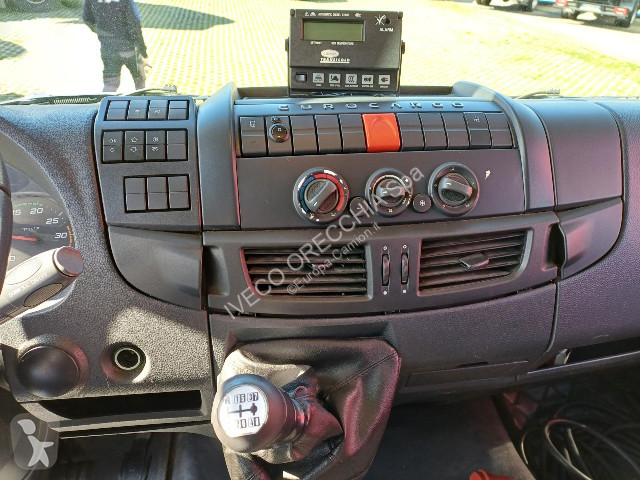 Kamion Iveco EUROCARGO ML120EL22/P