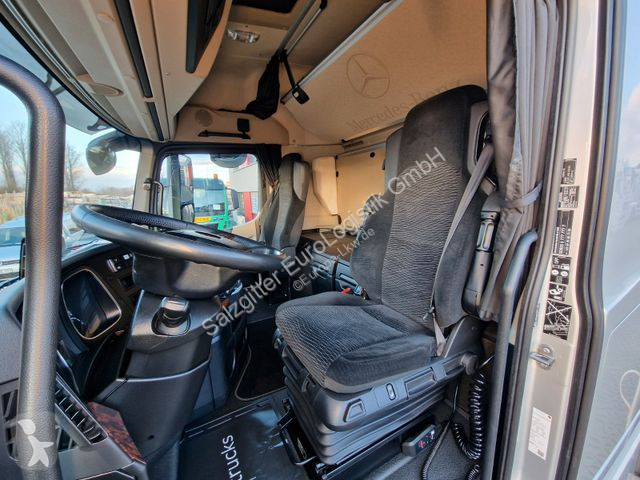 Kamion Mercedes 2545 / KOMPLETT! / Alukappen /...
