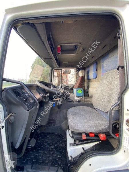 Camion Volvo FL