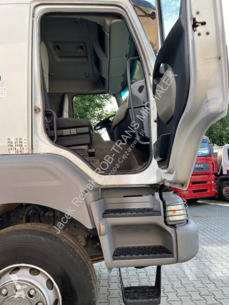 Kamion Renault KERAX 460