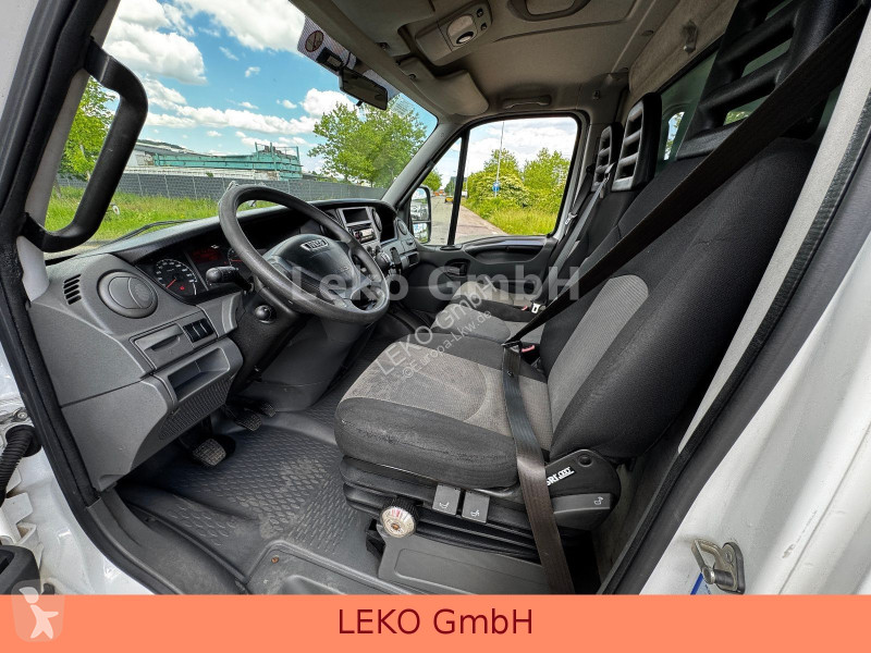 شاحنة Iveco 70C17 Mit Carrier Pulsor 600 Mt