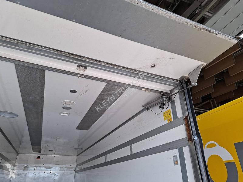 Lastbil Volvo 24012 AIRCO ISO BOX HEATER