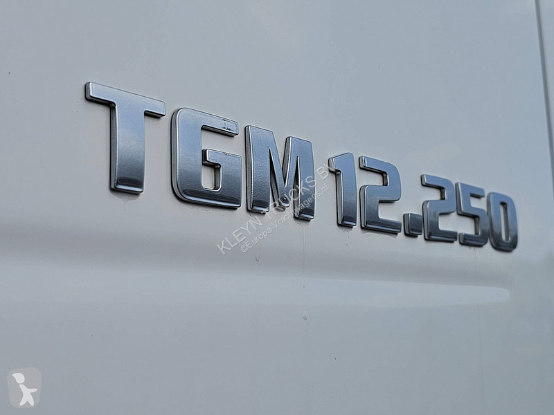 Camion MAN 12.250  LL AIRCO TAILLIFT