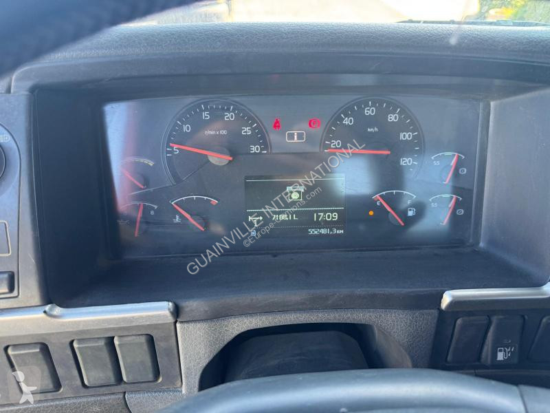 Camion Volvo 380
