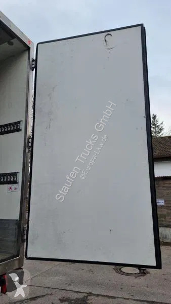 Camion Scania 360 4X2 Fleisch Rohrbahnen...