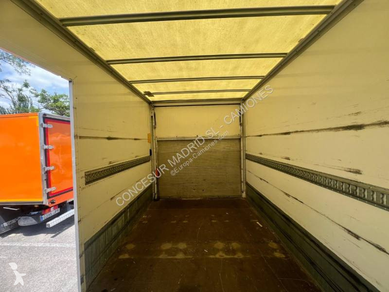 Camion Mitsubishi Fuso