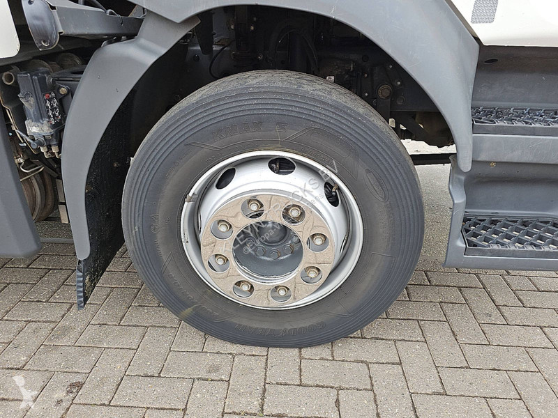 Kamion Renault D 250 11.9T A/C NEW ENGINE