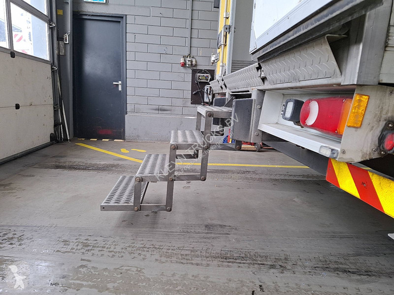 Kamion Volvo FL 250.12 AIRCO SIDE DOORS