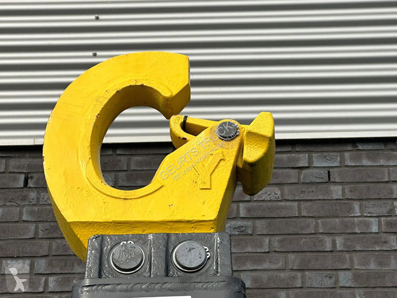Kamion MAN TGS 6X6 HYVA LIFT 26-55-S HAAKARM /...