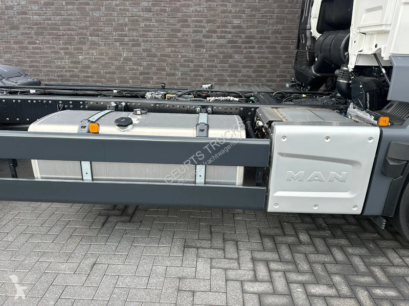 Kamion MAN 26.520 6X2H-4 BL CH HYDRO DRIVE...