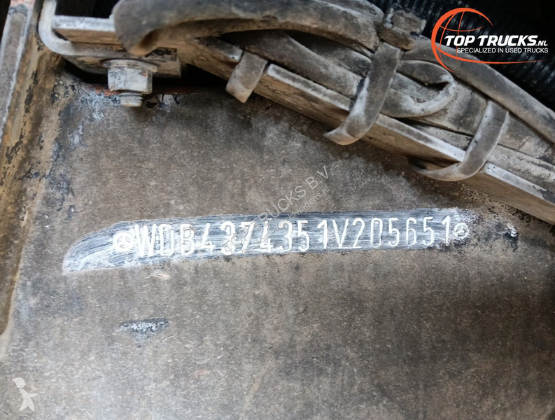 Kamion Mercedes U 5000 4x4 - (type 437.4) 4000...