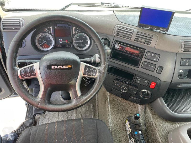 Camion DAF 530
