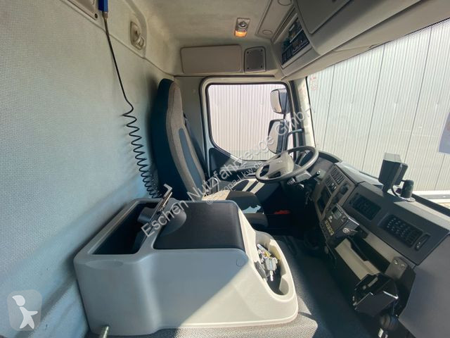 Kamion Volvo FE...