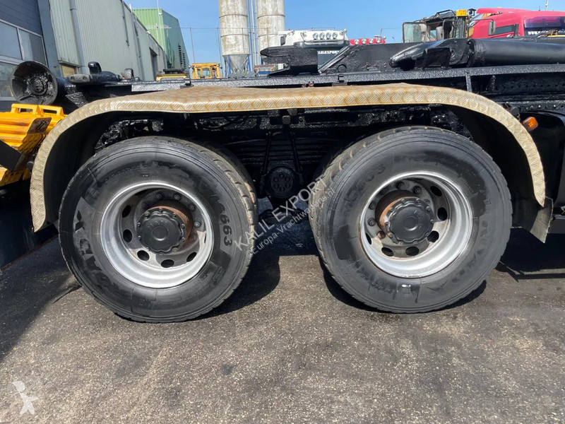 Vrachtwagen MAN 35.400 Multilift Container 8x4...