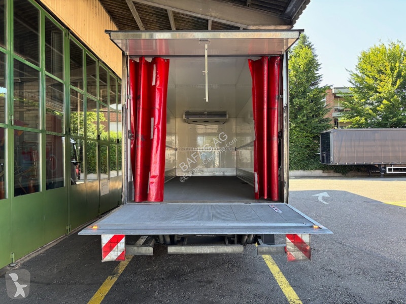 Kamion Renault d12.240