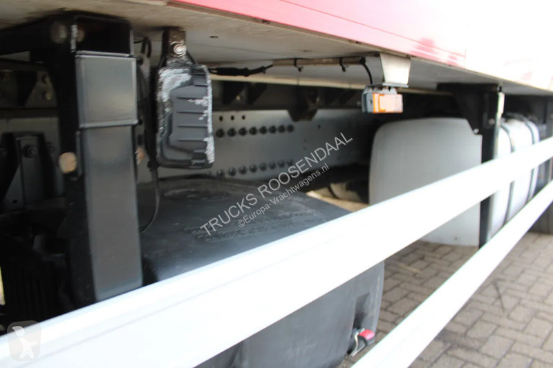 Kamion DAF 330 + 6X2 + LIFT