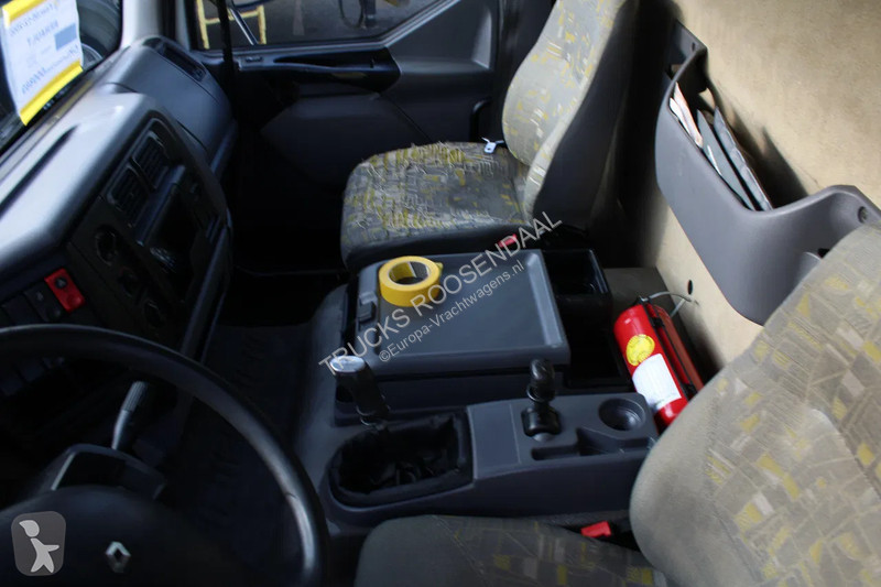 Kamion Renault 250 + 2 COMP + 6180liter + euro...