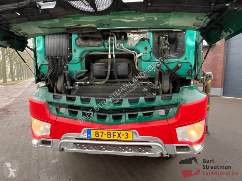 Kamion Mercedes 4142 8x8 Euro 6 Met 2 zijden...