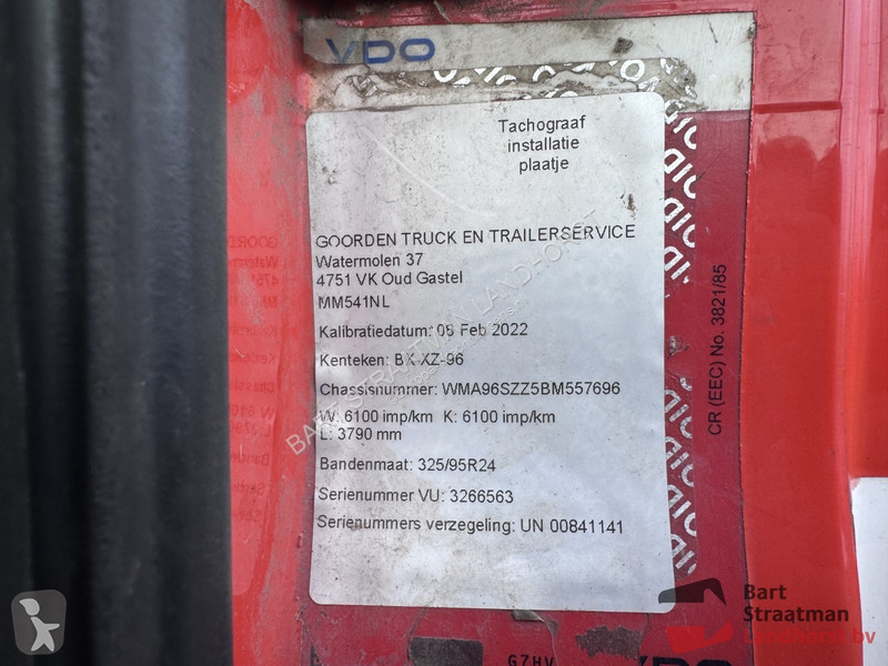 Kamion MAN 49.480 10X8 Euro 5 met Geisoleerde...