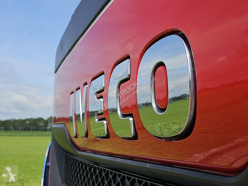 Camião Iveco AD190S31 STRALIS 2T LIFT AIRCO