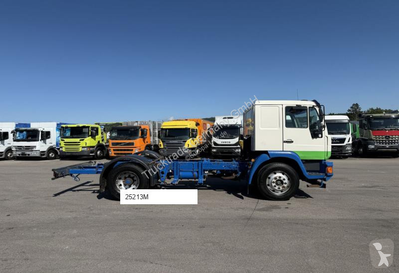 Camion MAN LE 14.280 Fahrgestell / Swiss-Vehicle