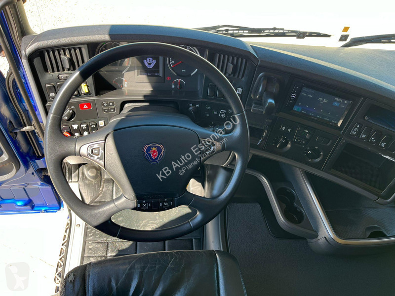 Kamion Scania R 560 6x4 RETARDER / FU STEE /...