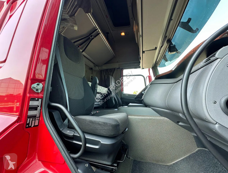 Lastbil DAF CF 290 FA SPACE CAB HARDHOUTEN...